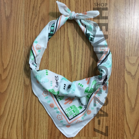 GREEN CACTUS BANDANA SCARVE ONE SIZE - Picture 3 of 4
